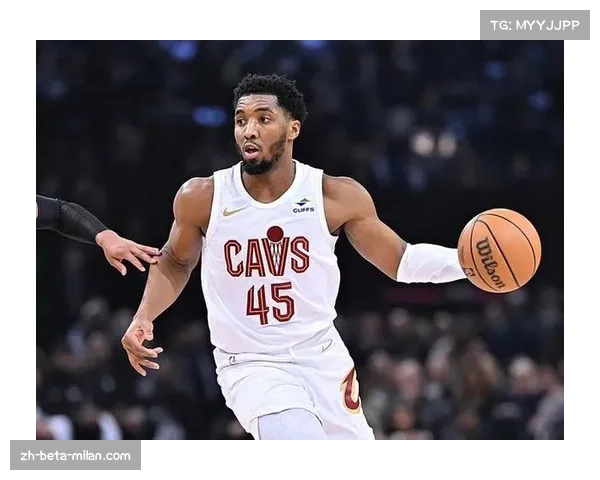 米切尔半场三分命中率高达71%，但正负值为-11仍需提升